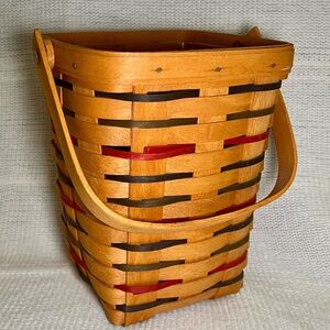 1996 Longberger Woven Traditions Large Peg Basket with Protector
